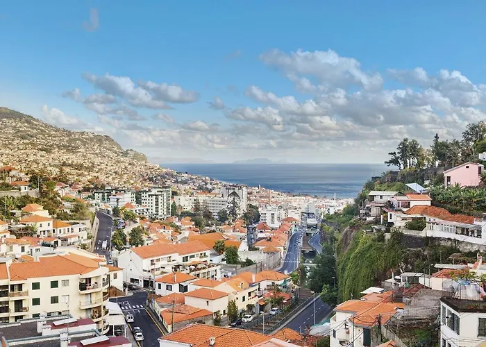Funchal House